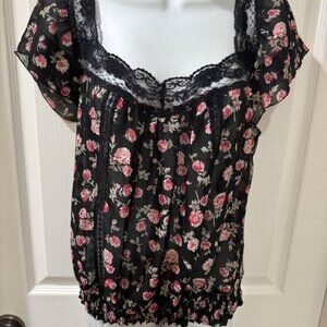 Darling Black Lace & Roses Woman’s XL Top